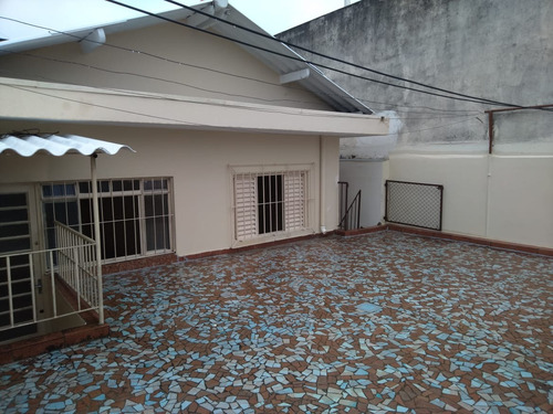Imagem 10 de 12 de Vendo Casa Terrea Com Dois Quartos Tres Vagas Jd Sandravi305