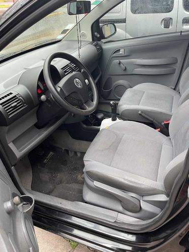 Imagen 5 de 6 de Volkswagen Fox 2009 1.6 Comfortline 5 P