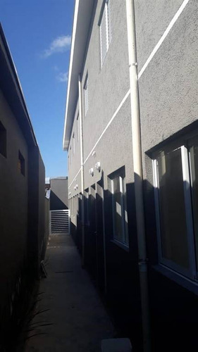 Imagem 5 de 11 de Lindas Casas Em Condomínio, Sobrepostas Altas E Baixas.... Fino Acabamento.... Excelente Local Próximo Ao Terminal Tude Bastos. Á Partir De R$ 210.000,00. Agend - Hm3255