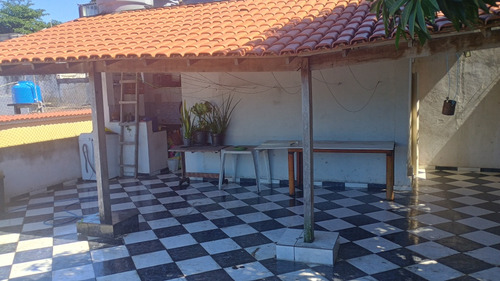 Vendo Casa Com Terraço