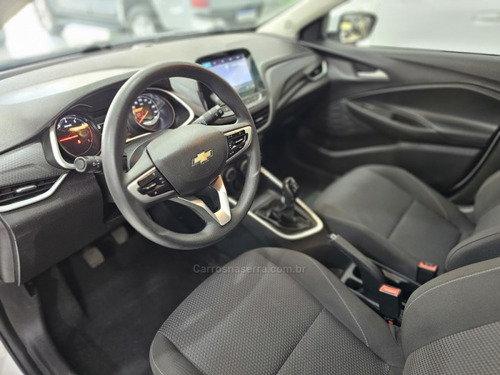 Chevrolet Onix 1.0 LT PLUS 8V FLEX 4P MANUAL