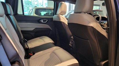Jeep Commander 1.3 T270 TURBO FLEX OVERLAND AT6