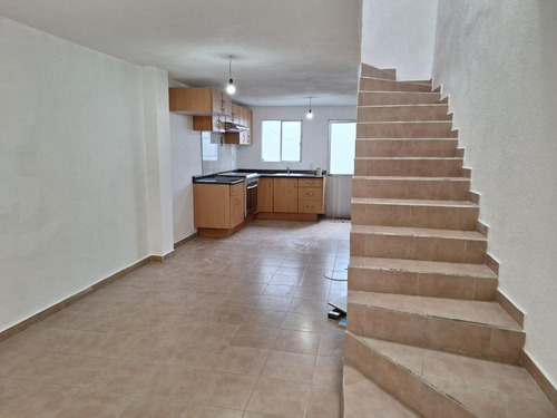 Casa En Condominio En Renta En Colinas De Ecatepec, Ecatepec De Morelos, México