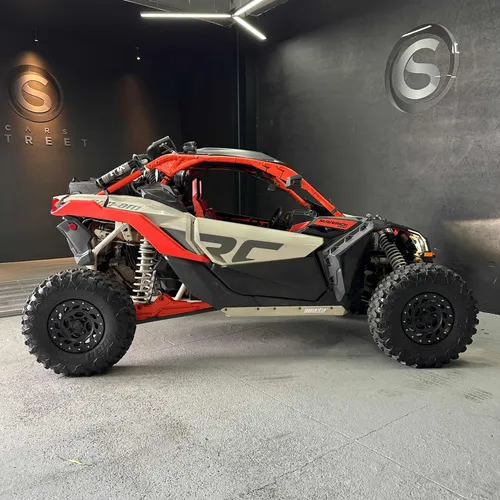 Can Am Maverick X Rc