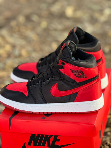 Jordan 1 Retro Highsatin Banned #6