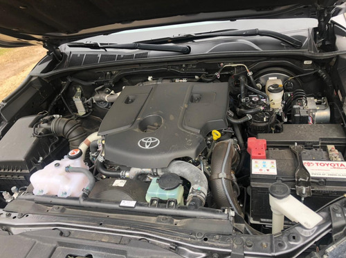 Toyota Hilux 2.8 Cd Srx 177cv 4x4 At 2020