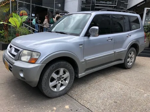 Mitsubishi Montero 3.8 V67