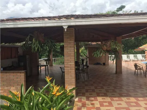 Finca En San Jerónimo, En Venta
