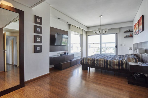 Imagen 25 de 30 de Increíble Semipiso Con Vista Al Rio Desde Los Dormitorios Y Terraza !! - Belgrano