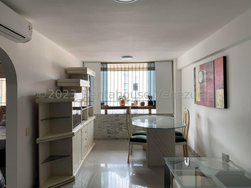 Yf Apartamento En Venta En Los Ruices 24-9189 Le 