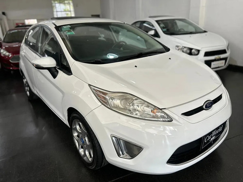 Ford Fiesta Kinetic 1.6 Design 120cv Titanium