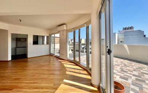 Imagen 4 de 30 de Departamento 2 Ambientes Con Super Terraza Y Vistas Cochera. Coghlan - Belgrano.