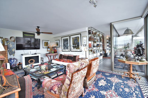 Duplex Penthouse / Aurelio Gonzalez / Nueva Costanera /