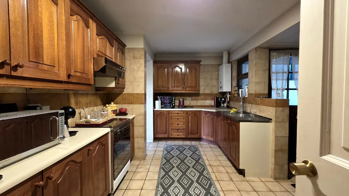 Imagen 5 de 9 de Casa En Barrio Inglés (sin Corredor)
