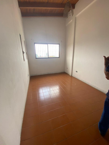 Imagen 3 de 12 de Venta Casa Pueblo Nuevo
