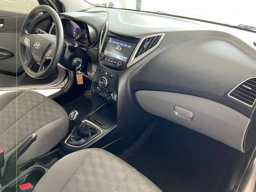 Hyundai Hb20s 1.6 Comfort Plus 16v Flex 4p Manual