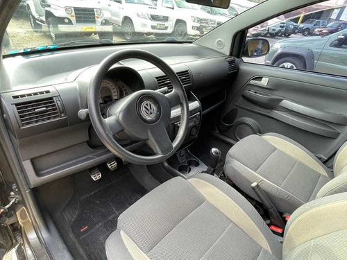 Imagem 8 de 15 de Volkswagen Crossfox 2009