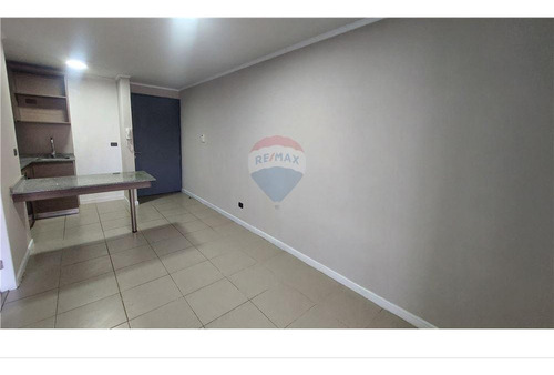 Arriendo Cómodo Dpto. 1 Dormitorio En Av. Ecuador