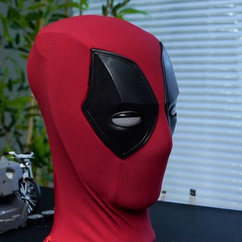 Mascara Deadpool 2024 Electrónica Con Movimiento Y Sonido