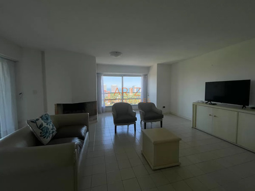 Vendo Alquilo Anual Apartamento 4 Dormitorios Punta Del Este Roosevelt