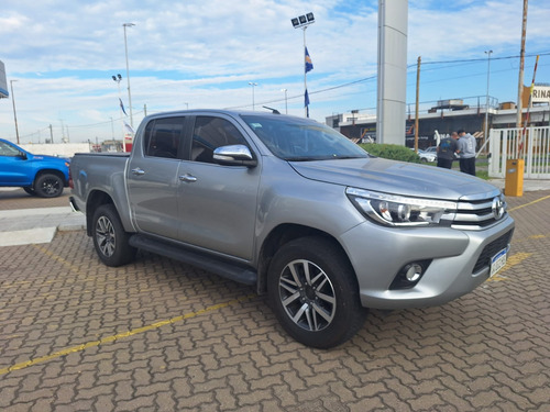Toyota Hilux Pick-Up 2.8 Cd Srx 177cv 4x4