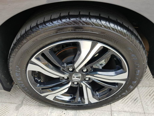 Honda Civic Touring