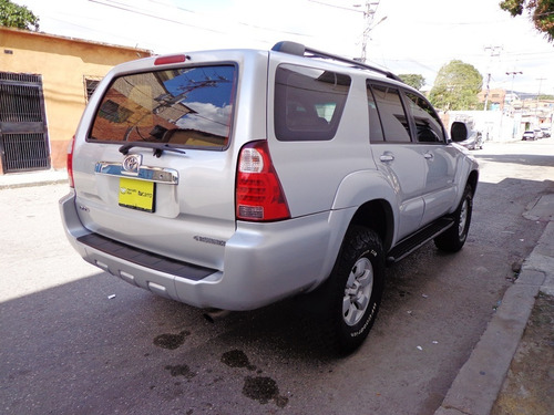 Imagen 5 de 18 de Toyota 4runner Limited 2008 V6 4x4 Automático
