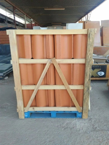 Imagen 4 de 5 de Teja De Barro Ala Mega 45x28 Cm Sellada (2pz)