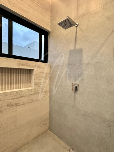 Casa En Venta En Cancun En Lagos Del Sol