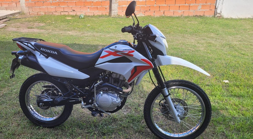 Honda Xr 150 L Color Blanca Motor 10 Puntos 16.0000 Km Titul