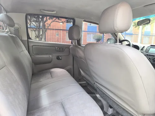 Toyota Hilux 2.7 Imv 4x2