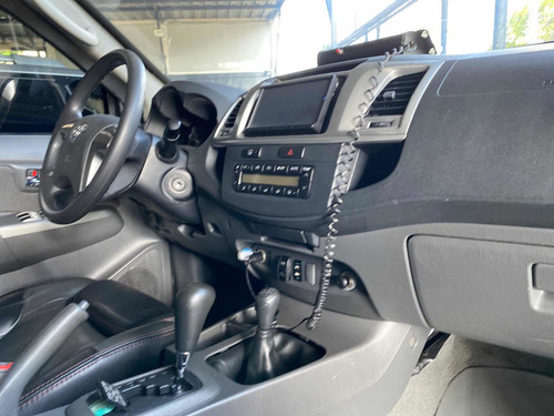 Imagen 3 de 4 de Toyota Hilux Kavak Blindado Automático