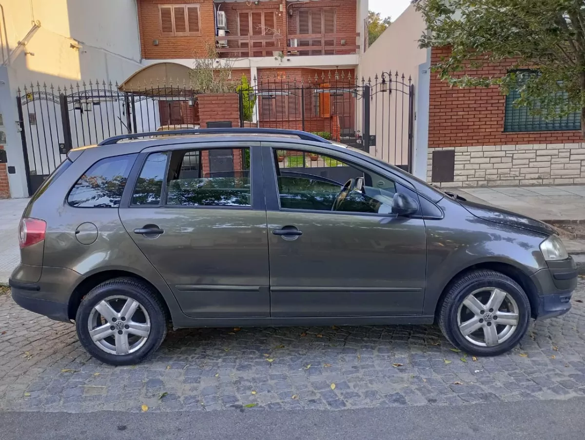 Volkswagen Suran 1.9 Sdi Trendline 90b