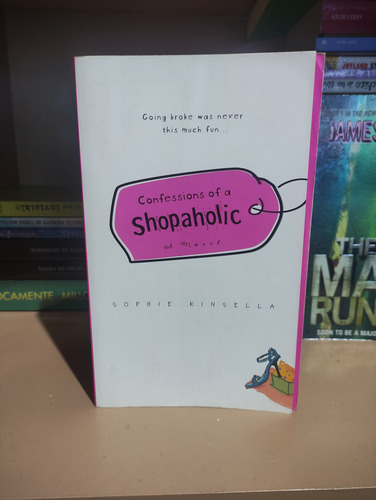 Confessions Of A Shopaholic Sophie Kinsella (Usado)