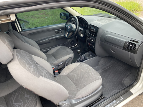Fiat Strada 1.4 Hard Working Cab. Dupla Flex 3p