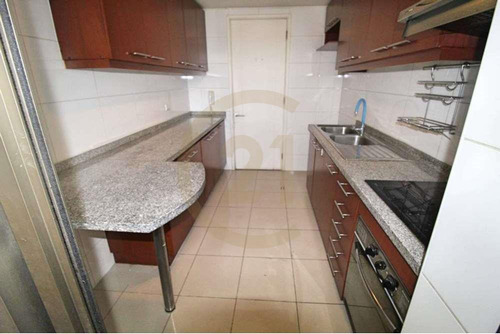 Departamento En Venta, 4 Dormitorios, Ñuñoa
