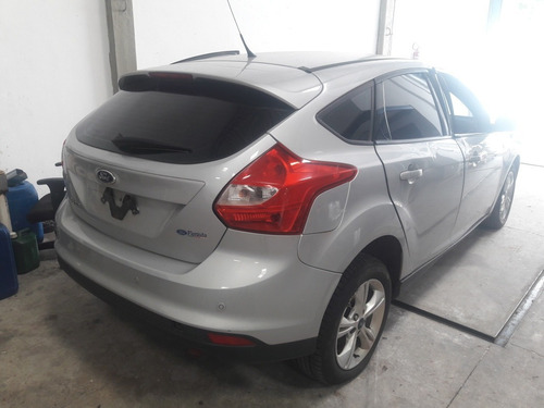 Imagem 3 de 4 de Sucata Ford Focus 1.6 2015 - Retirada De Peças
