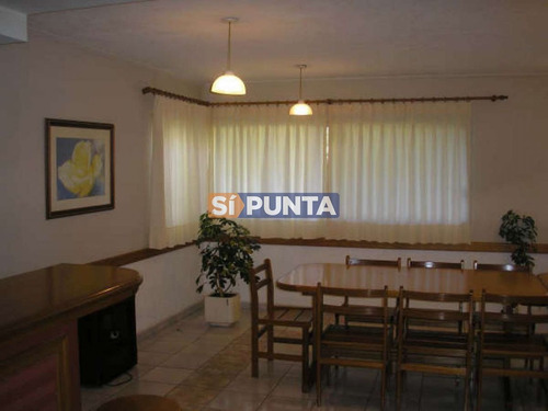 Imagen 23 de 30 de Apartamento En Alquiler Anual