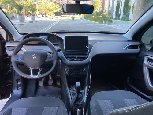 Peugeot 208 Allure