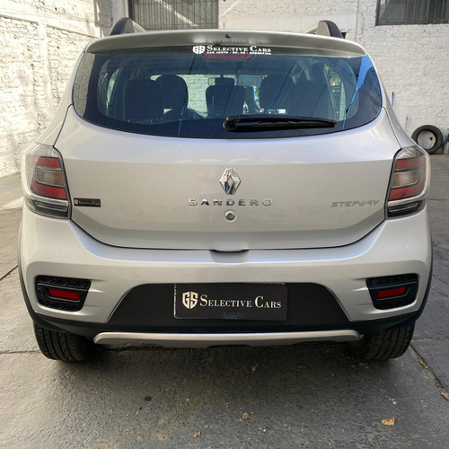 Renault Sandero Stepway 1.6 Dynamique 105cv