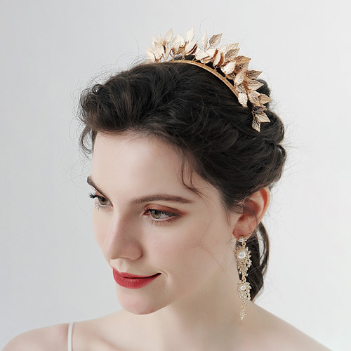 Diadema Con Forma De Corona De Hojas Y Perlas Para Profesion