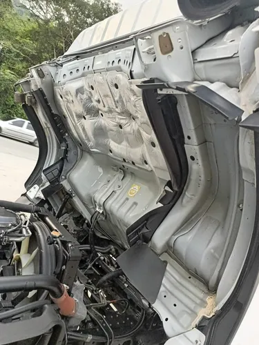 Hermosa Chevrolet Nqr Furgon 2023 Con 30.000km Como Nueva