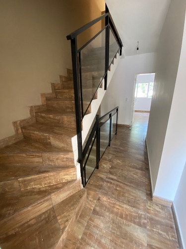 Duplex 4 Amb C/patio En Olivos