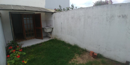 Imagen 12 de 12 de Departamento En Venta De 1 Dormitorio Con Patio En Calle 1 E/79 Y 80 La Plata