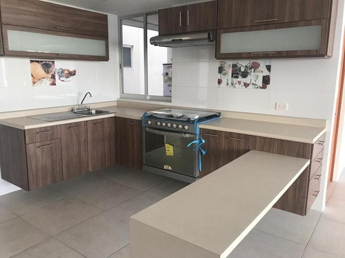 Imagen 2 de 30 de Departamento En Venta En Bugambilias (vista Laguna)