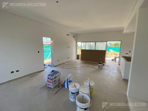 Imagen 17 de 21 de Lindísima Casa En San Ramon