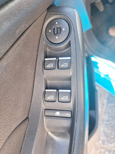 Ford Fiesta Kinetic 1.6 Se Plus 120cv Napo