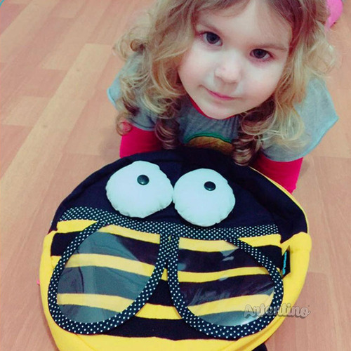 Imagen 2 de 6 de Mochila Infantil Nene Nena Escolar Jardín Abeja Artentino