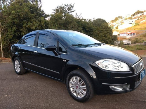 Fiat Linea 1.8 Essence 16v Flex 4p Manual