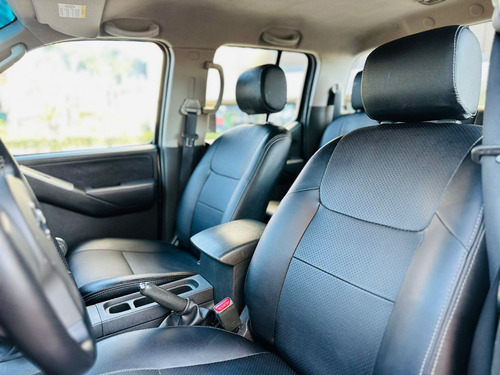 Nissan Frontier 2.5 S Cab. Dupla 4x4 4p